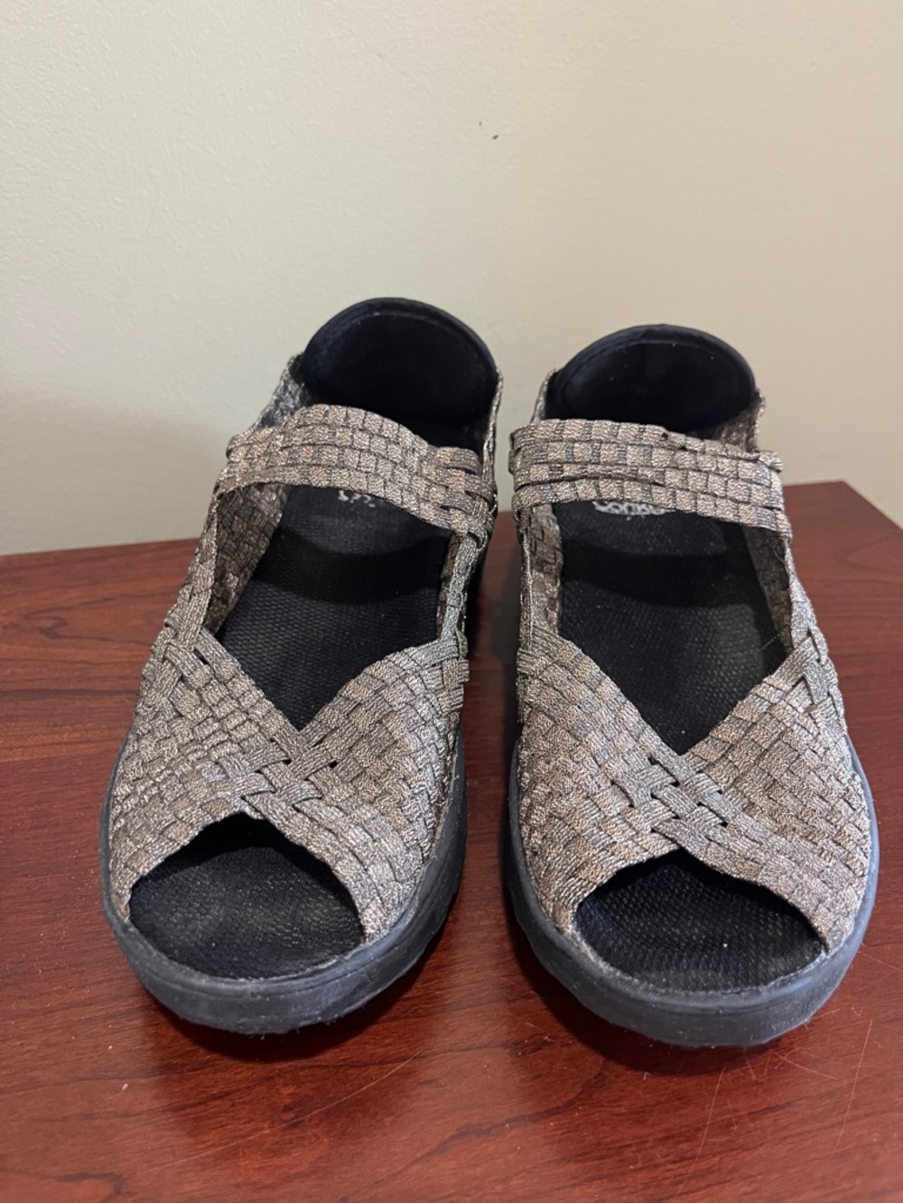 Corkys bronze woven wedge sandals Beth 8